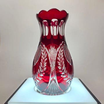 Bohemia Crystal Ruby Cut-to-Clear - Vaas - Glas