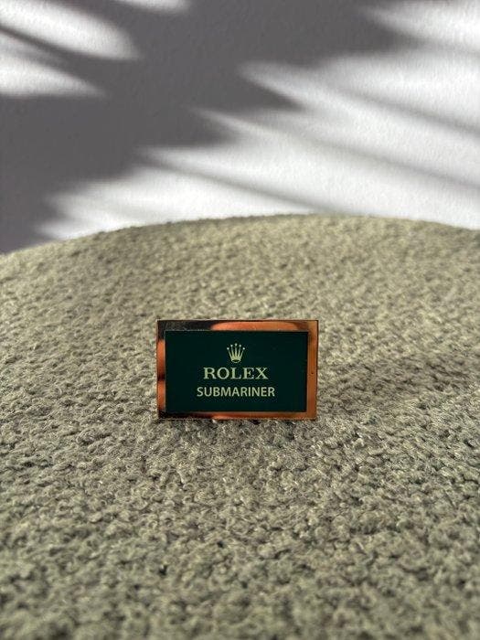 Rolex - Rolex Submariner – Vitrine dexposition dorigine du, Antiquités & Art, Antiquités | Assiettes décoratives & Carrelages