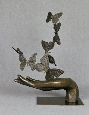 Antoinette - sculptuur, Releasing Beauty - 2,6 kg - 35 cm -
