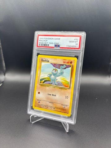 Pokémon - 1 Graded card - Machop #52 Base Set 1999-2000 -