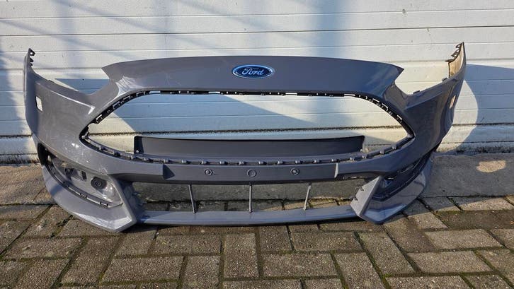 Pare-chocs av. Ford Focus Mk3 ST Facelift 2015-18 F1EB17757B, Auto-onderdelen, Carrosserie, Ophalen