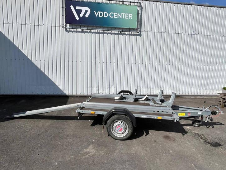 Veiling: Motoraanhangwagen Stema 1600kg 2021 voor 3 Motoren, Auto diversen, Aanhangers en Bagagewagens, Ophalen