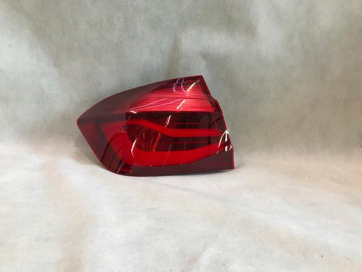 BMW 3 F30 Sedan LCI 16-19 Linker Achterlicht LED Donker, Auto-onderdelen, Verlichting, Gebruikt, Verzenden