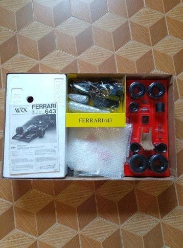 Rosso Corporation 1:8 - Voiture de sport miniature - Ferrari
