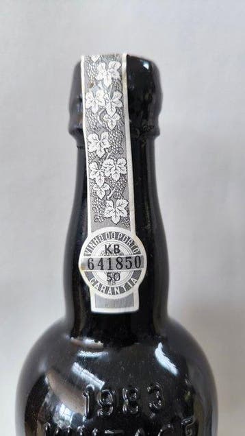 1983 Hutcheson & Co, F. Martins - Vintage Port - Porto - 1