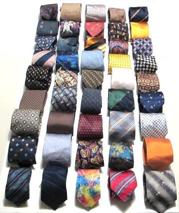 Themacollectie - 45x Stropdassen van zijde Vintage - Ungaro,