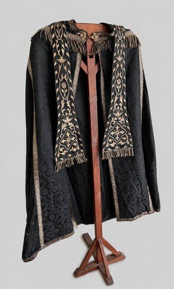 Stola (gewaad) (2) - Stof, lint, borduursel, franjes,