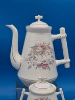 KPM Berlin – Kaffee-Service – Porzellan mit floralem Dekor -