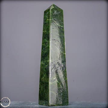 Natuurlijke hoogwaardige nefriet Kristall-Obelisk, Birma-