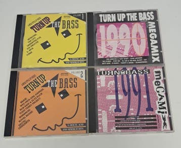 Bundel van 4 Turn Up The Bass CD's House, Verzenden