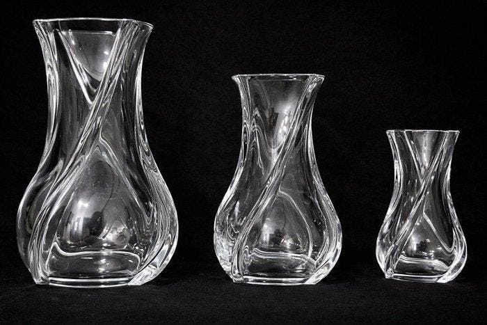 Baccarat - Vaas (3) - serpentijn - Kristal - Volledig, Antiek en Kunst, Antiek | Glaswerk en Kristal