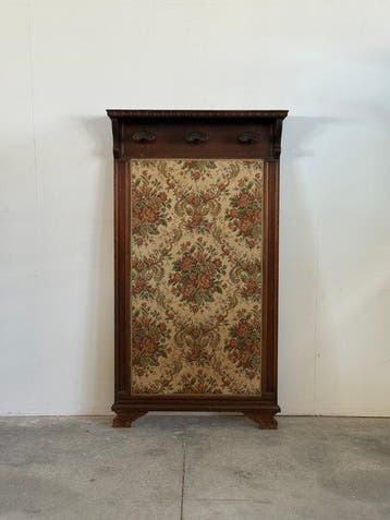 Kapstok - Hout, Textiel - renaissancestijl