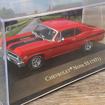 IXO 1:43 - Coupé miniature (2) - Chevrolet collection, Hobby & Loisirs créatifs
