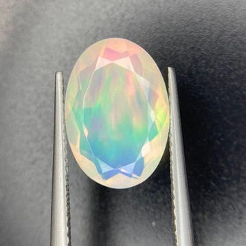 Sans prix de réserve - 1 pcs Blanc Opale - 4.03 ct -, Handtassen en Accessoires, Nieuw