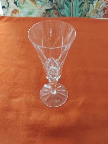 Wijnglas (6) - Kristal - Camargemodel. Fluiten
