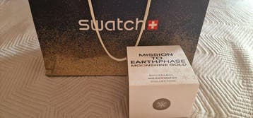 Omega x Swatch - Mission to Earthphase Moonshine Gold -, Nieuw