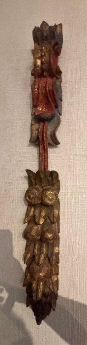 Reliëf, Relieve decorativo procedente de retablo - 98 cm -
