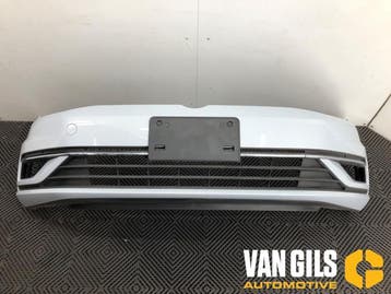Voorbumper Volkswagen Golf O224860, Nieuw