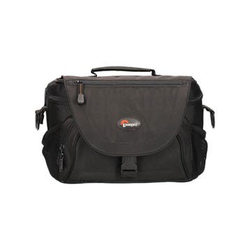 Lowepro Nova 4 met garantie, Ophalen of Verzenden