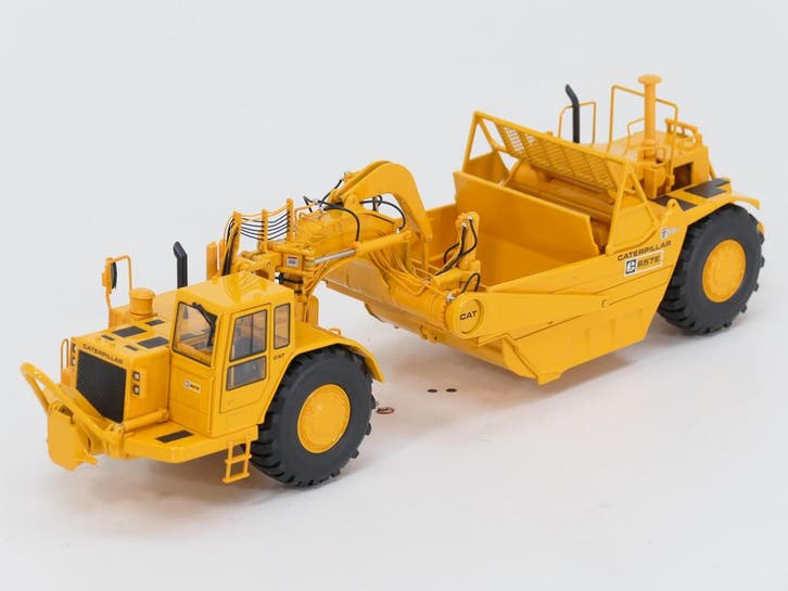 Schaal 1:48 Classic Construction Models CAT 657E WheelTr., Hobby & Loisirs créatifs, Voitures miniatures | 1:50, Enlèvement ou Envoi