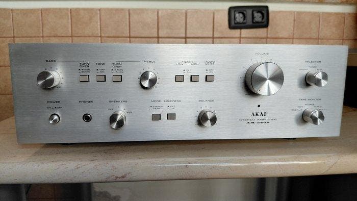 Akai - AM 2400 Solid state geïntegreerde versterker, Audio, Tv en Foto, Radio's