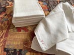 Baskisch huishoudtextiel. 11 prachtige grote theedoeken van, Antiek en Kunst