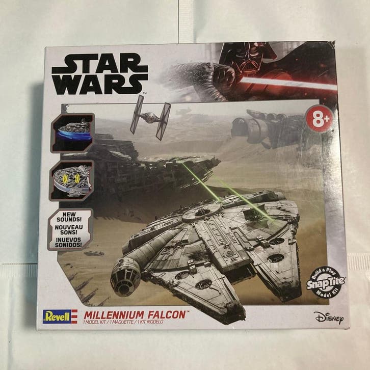 REVELL STAR WARS MILLENNIUM FALCON MODEL KIT (TOYS), Verzamelen, Film en Tv, Gebruikt