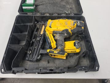 accu nagelschieter Stanley SFMCN616, Doe-het-zelf en Bouw, Nieuw