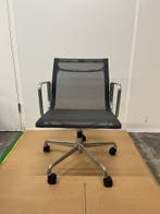 Refurbished Vitra Eames Ea 117 Bureaustoel Versie, Verzenden, Bureaustoel