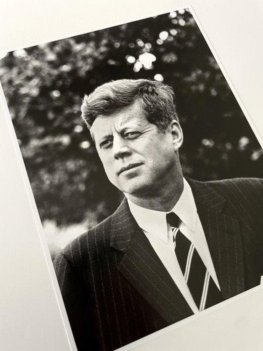 Manfred Linus Kreiner - John F. Kennedy — Présence à la, Antiek en Kunst, Kunst | Designobjecten