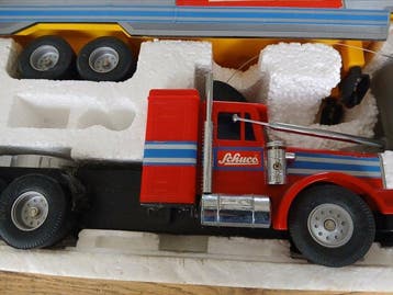 Schuco 1:30 - Modelauto - 30 Tonner Diesel, Hobby & Loisirs créatifs