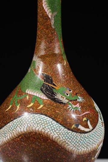 Vaas - Emaille, Een verfijnde Japanse cloisonné-emaillevaas