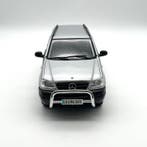 Maisto 1:18 - Modelauto - Mercedes-Benz ML 320 (W164), Nieuw