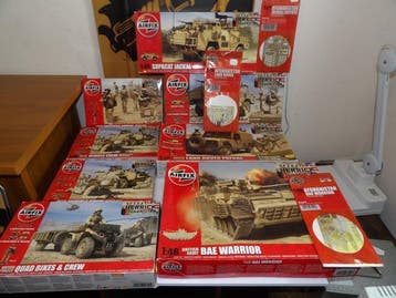 Airfix - Bouwpakket (11) - 11 Airfix 1:48 bouwkits, Nieuw