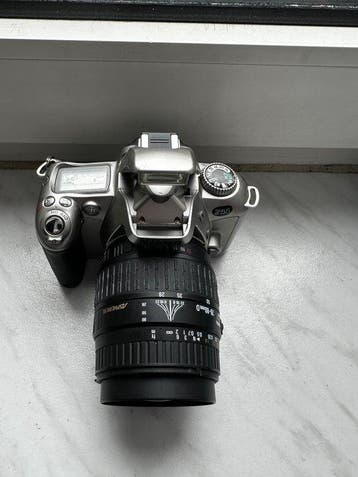 Nikon F55 /Sigma Zoom 28–80mm 1:3.5–5.6 II Macro Appareil