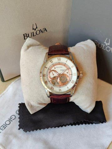 Bulova - Sutton Automatic Rose Gold - Sans prix de réserve -