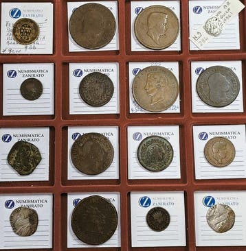 Italië. Lotto 16 monete sovrani differenti - anni vari