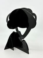 Claude Gilli (1938-2015) - sculptuur, Arbre noir, pin