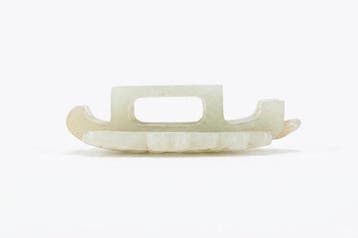 Fibule au tigre dragon mythique - jade - China - Qing