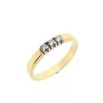 Gouden rijring met diamant; 0,18 ct., Handtassen en Accessoires, Ringen, 18 tot 19, Gebruikt, Overige kleuren, Ophalen of Verzenden