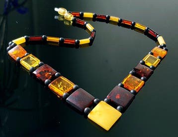 Amber Unieke zeldzame vintage Baltische barnsteenketting- 10