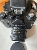 KMZ Krasnogorsk Zenit 12XP + Helios-44M-4. 2/58mm Single, Nieuw