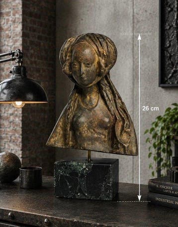 Beeldje, Buste de Marie-Madeleine en plâtre patiné d’après