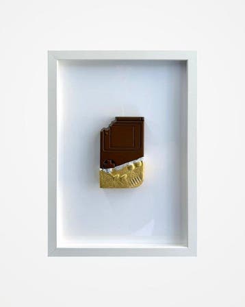 Henevor - Chocolate Game Boy | Handpainted Wall Sculpture
