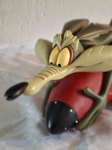 Figuur - Warner Bross Looney Tunes Wile E. Coyote Miep Miep.