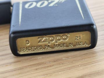 Zippo, James Bond 007 - Aansteker - metaal, Verzamelen, Nieuw