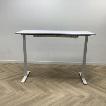 Kinnarps P-serie, Elektrisch zit-sta bureau, 180x80 cm, wit