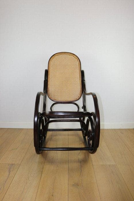 Thonet - Michael Thonet - Schommelstoel - Schommelstoel -, Antiek en Kunst, Kunst | Designobjecten