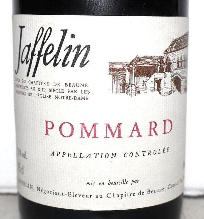 1990 Jaffelin (Les Caves du Chapitre) - Pommard - 3 Flessen, Verzamelen, Wijnen