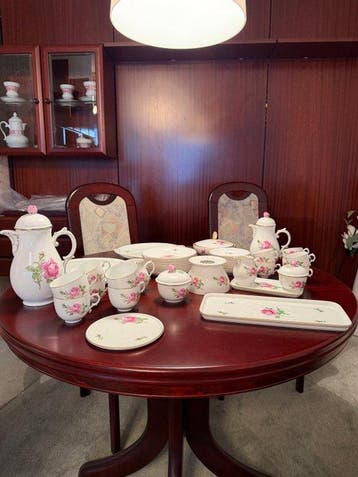 Fürstenberg - Koffie- en theeservies (39) - 02171; 1x02274 -